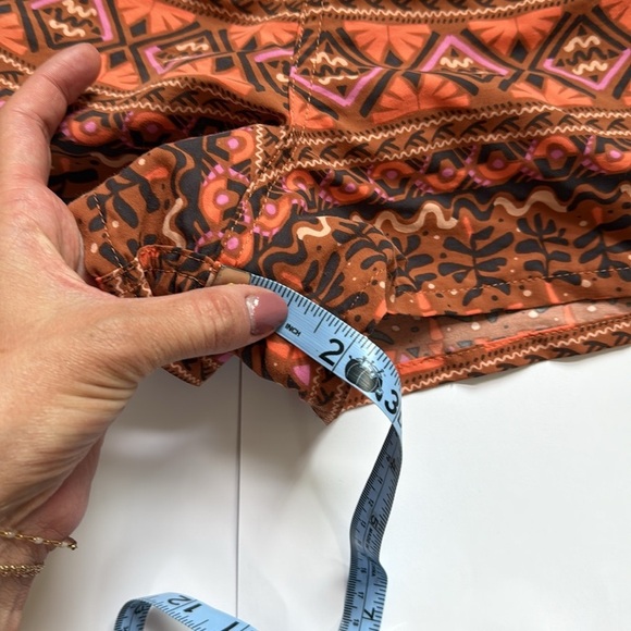 Patagonia Baggie Shorts Orange and Pink Size Large - Picture 3 of 9